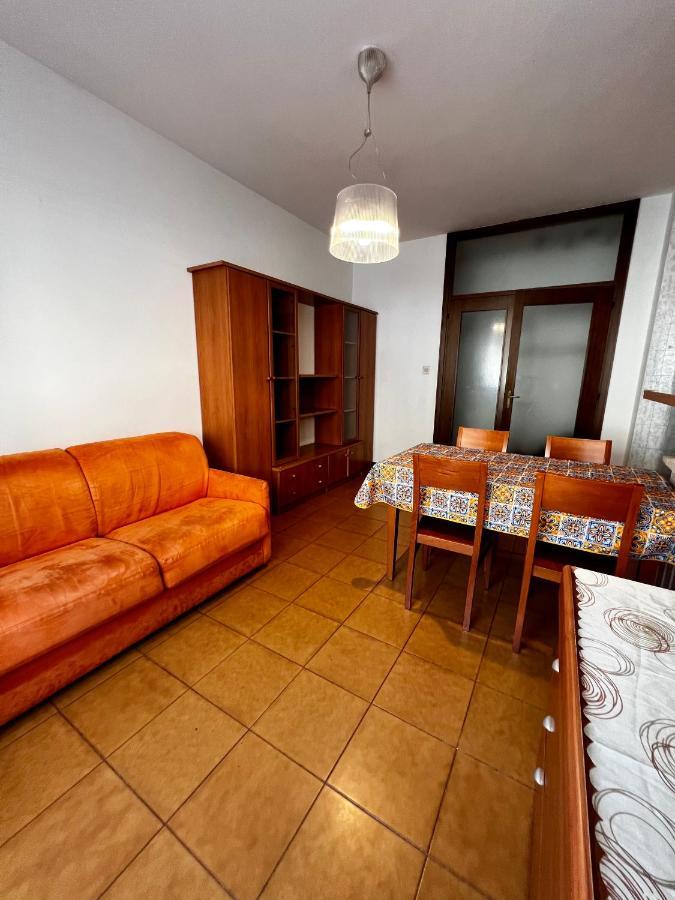 Appartamento Al Castello Triëst Buitenkant foto
